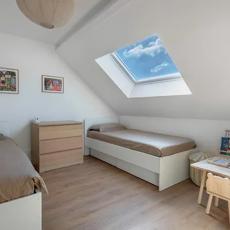 Pour 5 - Proche Marche Et Commerces Apartmán *